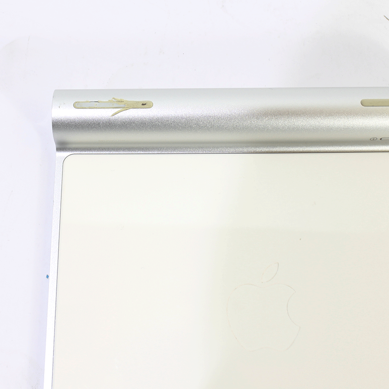 JUNK Apple ワイヤレスタッチパッド (A1339) ※底面のゴムマット摩耗